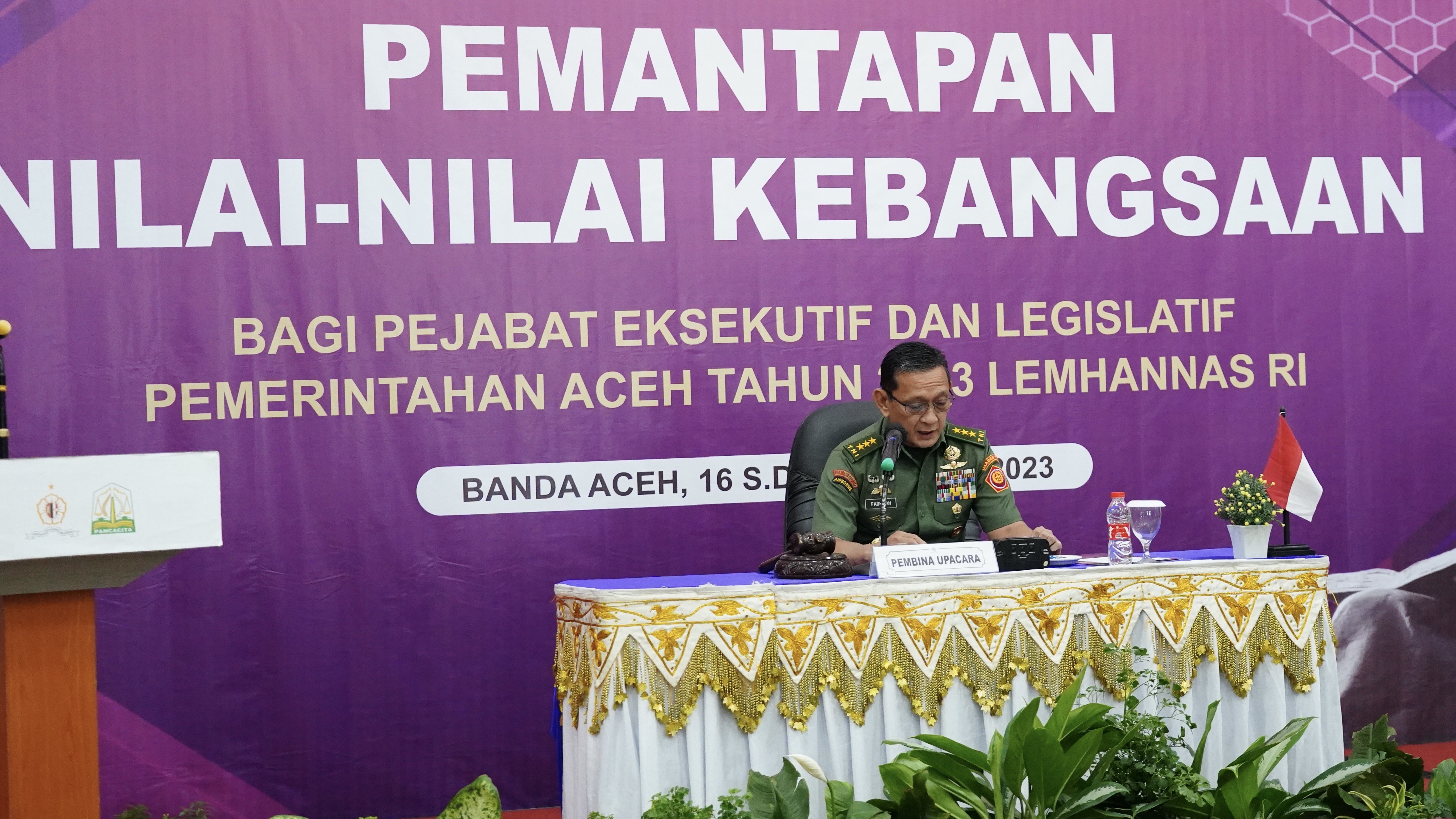 Wakil Gubernur Lemhannas RI Ingatkan Pentingnya Kesadaran Kolektif terhadap Nilai Kebangsaan kepada Para Pejabat Eksekutif di Aceh